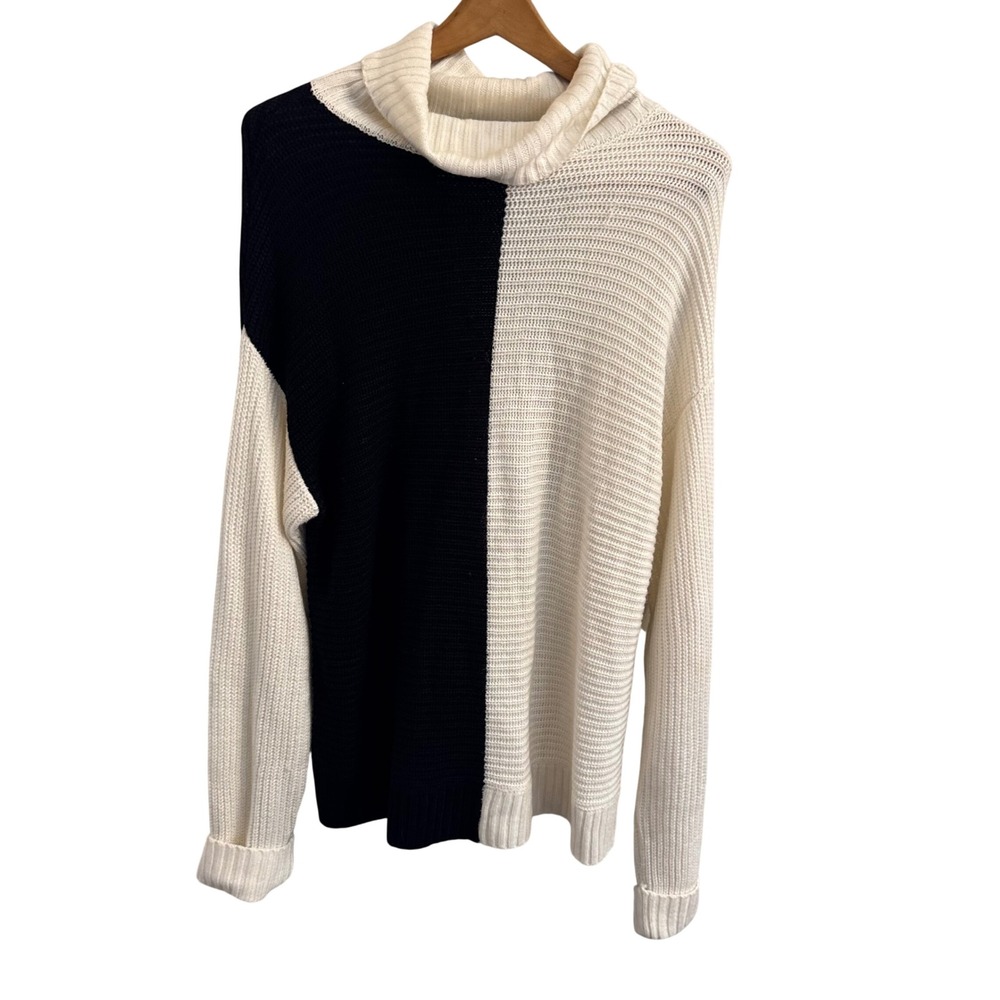 Soho New York & Company Colorblock Cowl Neck Sweater Black White XL